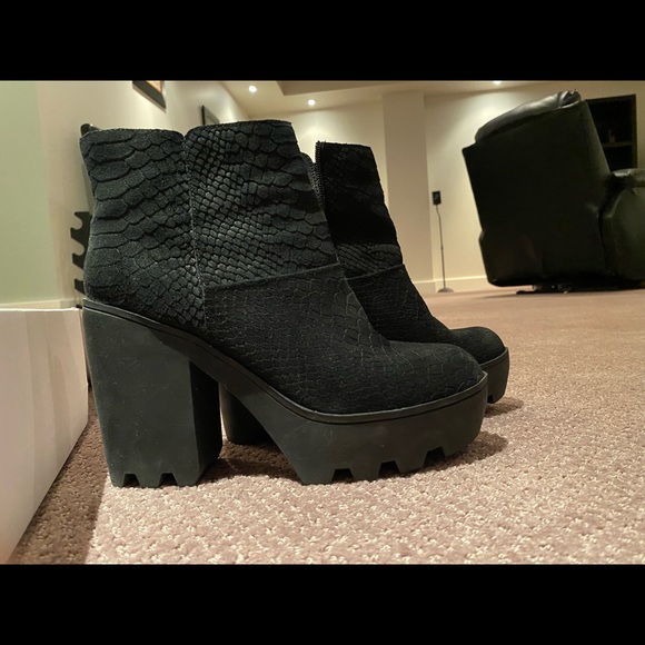 Brand new Aldo boots - Picture 1 of 4
